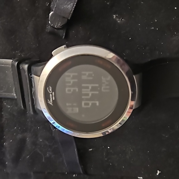 KENNETH COLE NEW YORK DIGITAL WATCH MENS - Picture 3 of 4